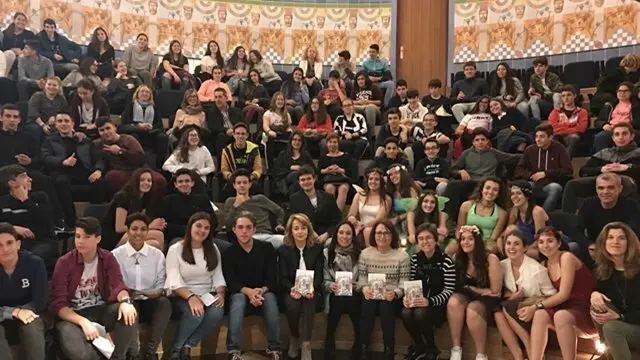PRESENTACION LIBRO EL BAILE DE LAS ADAS DE ISABEL CARDOSO