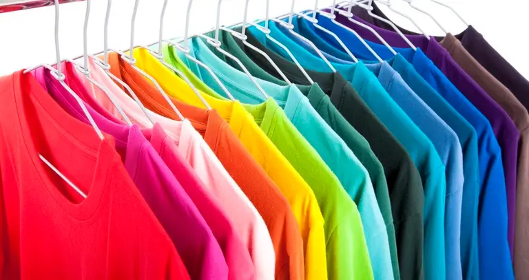 Camisetas de colores