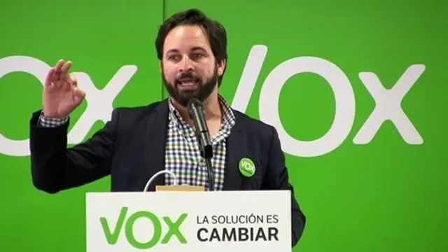 Abascal en un mitin de VOX