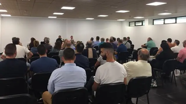Un instante de la convocatoria de VOX en Algeciras