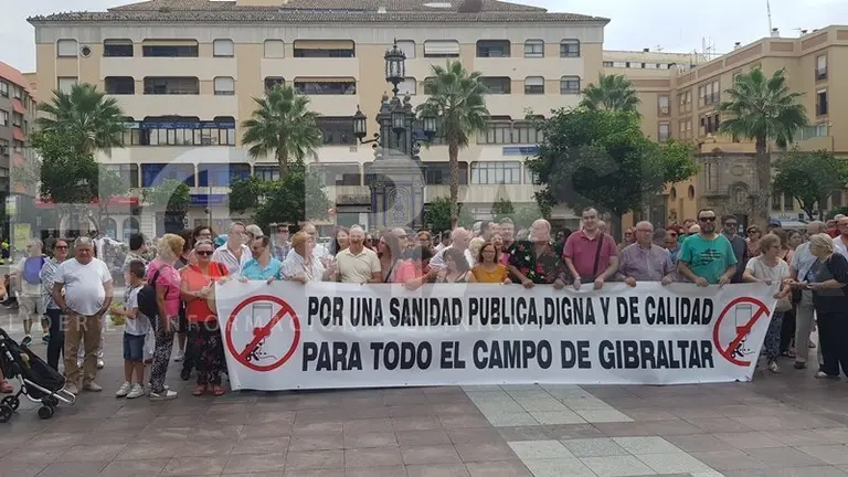 Una imagen de la protesta en la Plaza Alta por una Sanidad P&uacute;blica