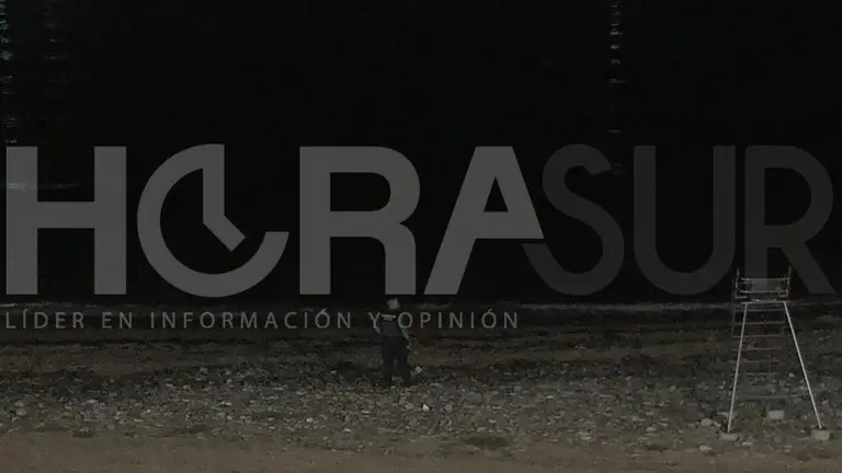 Efectivos de la Guardia Civil buscan desde tierra al desaparecido