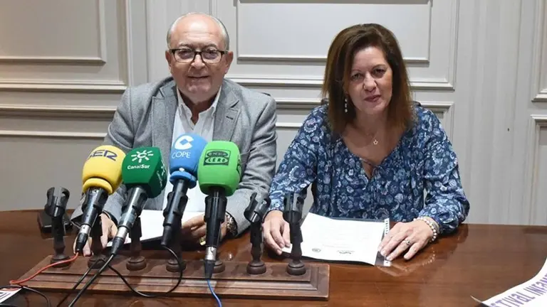RUEDA DE PRENSA PRESENTACI&Oacute;N ACTIVIDADES DINAMIZACI&Oacute;N CENTRO COMERCIAL ABIERTO