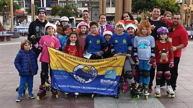 Algunos de los participantes de Algeciras Patina