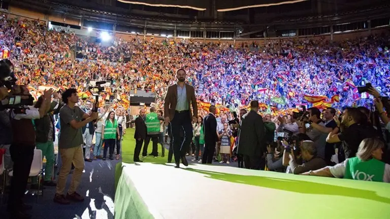 Abascal en Vistalegre, punto de inflexi&oacute;n en el auge de VOX