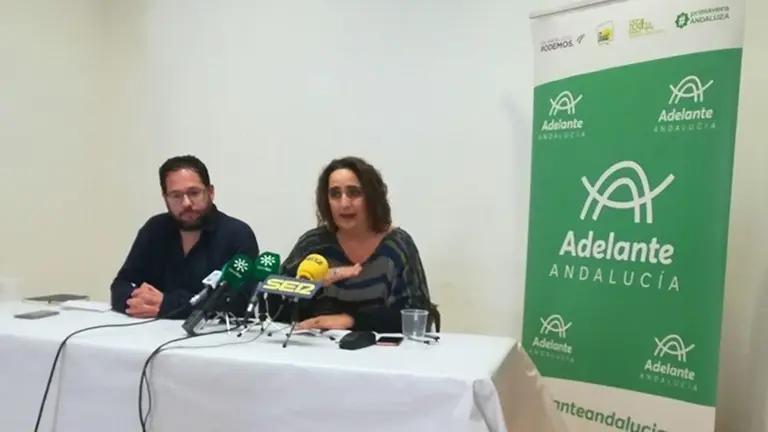 &Aacute;ngela Aguilera  y Jos&eacute; Ignacio Garc&iacute;a de Adelante Andaluc&iacute;a