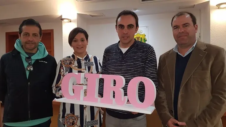 Presentaci&oacute;n del Giro Bah&iacute;a Plaza en Los Barrios