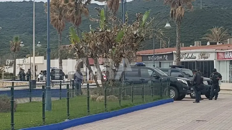 Miembros del GAR y USECIC en el Paseo de Getares1