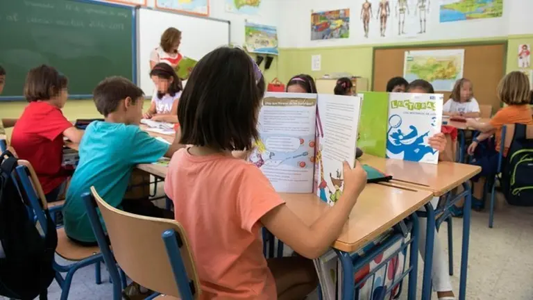 Alumnos en el aula