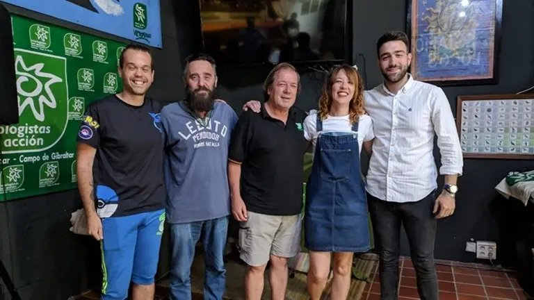Miembros de Libres junto a dirigentes de Verdemar