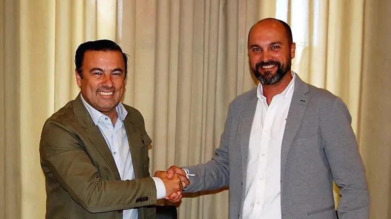 David Gil y Miguel Alconchel durante la presentaci&oacute;n del acuerdo