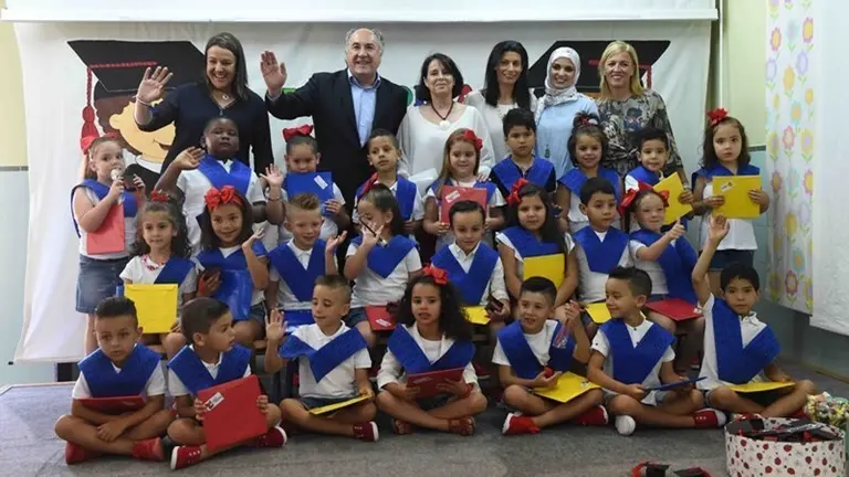 1-GRADUACION COLEGIO GLORIA FUERTES