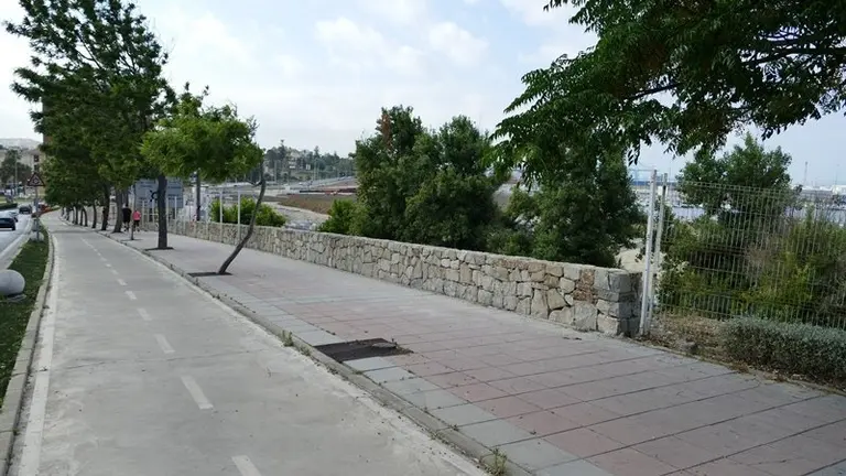 Murete en avenida Carlos Cano Puerto San Garcia Jun2019 (1)