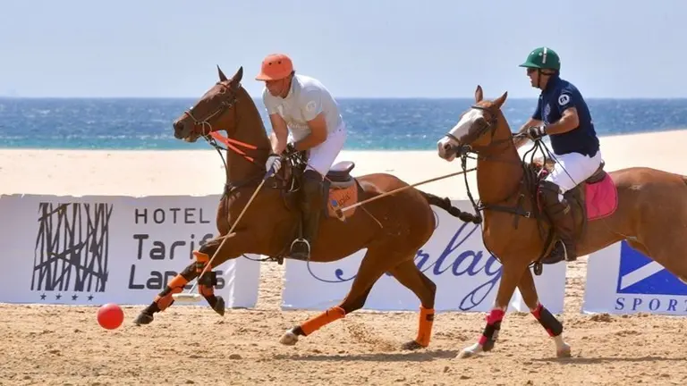 Polo en la playa de Los Lances en Tarifa