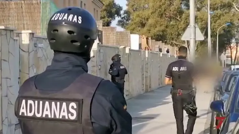 Agentes en el Rinconcillo