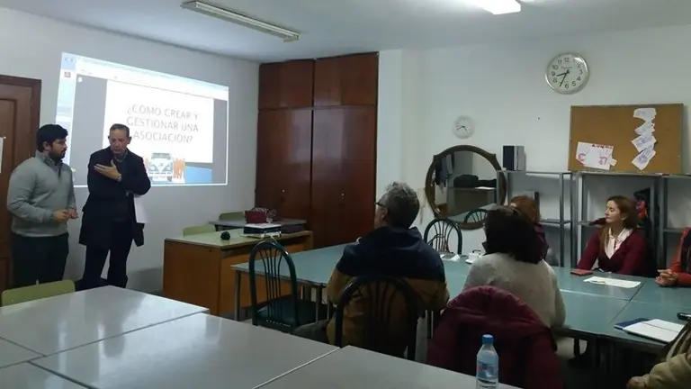Taller Participaci&oacute;n Vecinal
