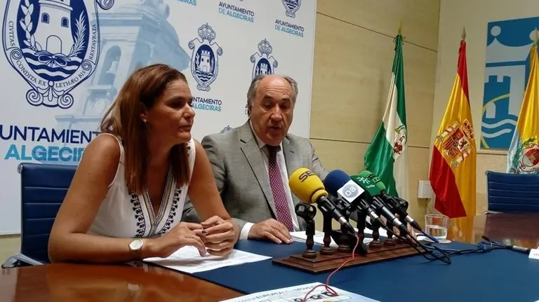 Maria Solanes en rueda de prensa