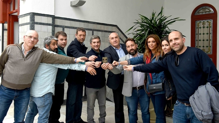 Encuentro de Landaluce con funcionarios de Vigilancia Aduanera en una imagen de archivo