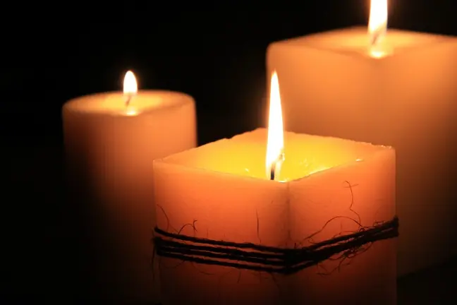 candles_calls_meditation_lighting_fire_tranquility_relaxation_spirituality-635184