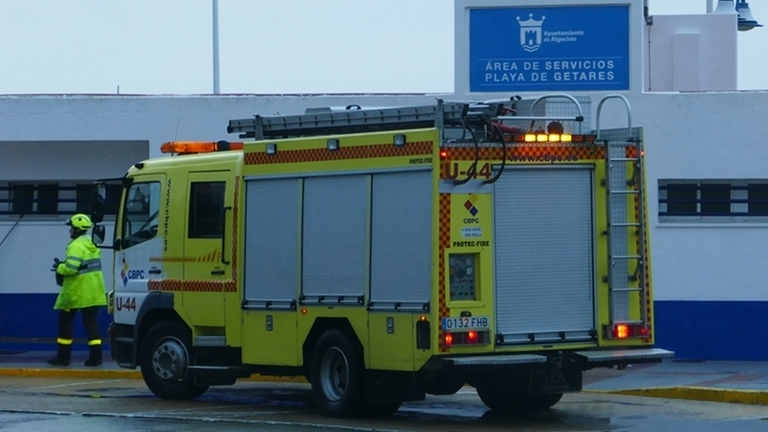 Bomberos en Algeciras