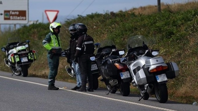 Motos camufladas de la DGT
