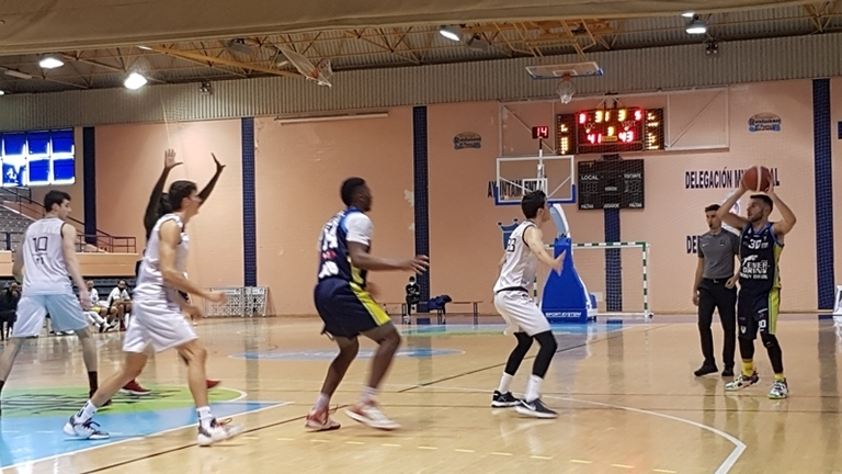 Partido del UDEA en el Pabell&oacute;n Ciudad de Algeciras