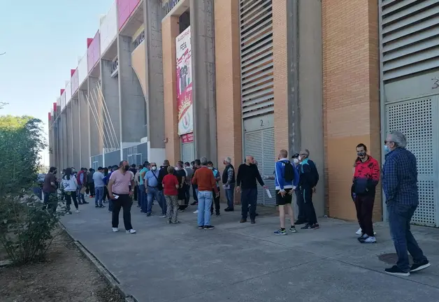 12Mayo. colas nuevo mirador
