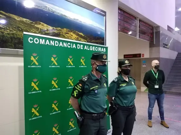 Presentaci&oacute;n de 'Puertos Seguros' por parte de la Guardia Civil en Algeciras