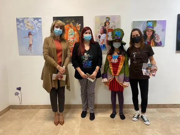 exposici&oacute;n alicia millennial
