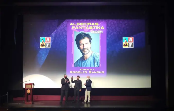 Rodolfo Sancho, agradece su premio al p&uacute;blico