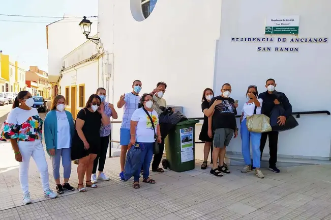 FAISEM, colaborando este verano en la campa&ntilde;a solidaria de recogida de tapones en Los Barrios