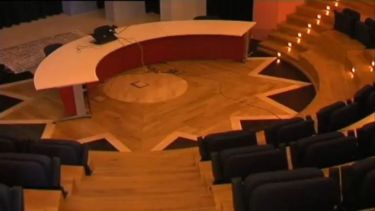 Auditorio Perez Villalta