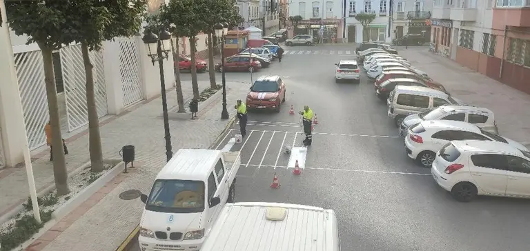 Trabajos de se&ntilde;alizaci&oacute;n en La L&iacute;nea