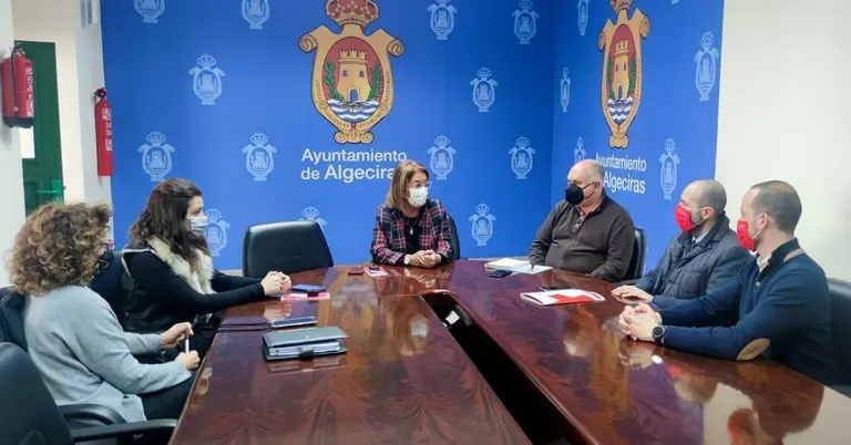 Reuni&oacute;n de Cruz Roja en el ayuntamiento