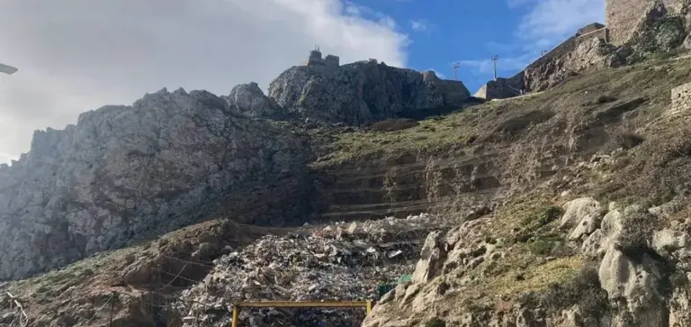 toneladas de basuras en gibraltar