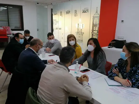 Reuni&oacute;n con los sindicatos