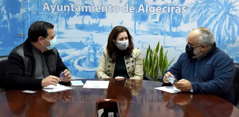 Reuni&oacute;n de Conesa con Asperger-TEA