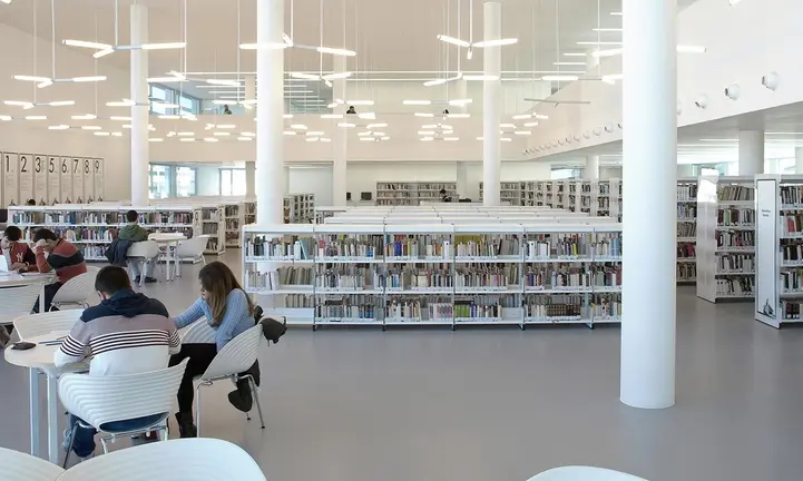 Biblioteca 'Adolfo Su&aacute;rez' de Ceuta