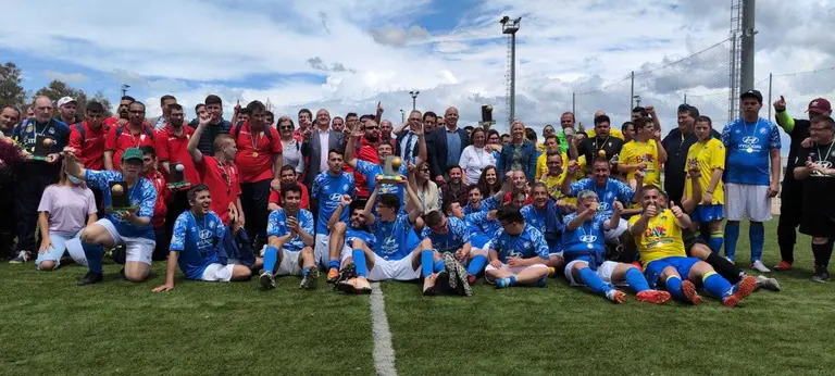 Torneo de F&uacute;tbol Apadis