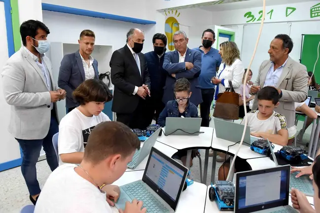 COLEGIO LOS PASTORES VISITA AULA DEL FUTURO