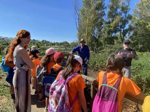Visita de escolares a los huertos de ocio