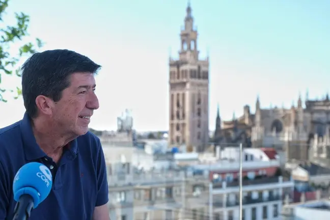 Juan Mar&iacute;n, en una entrevista en Sevilla