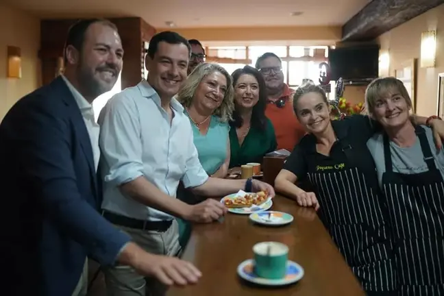 Juanma Moreno, hoy en Almu&ntilde;&eacute;car