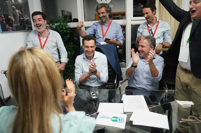 Juanma Moreno, tras conocer los resultados