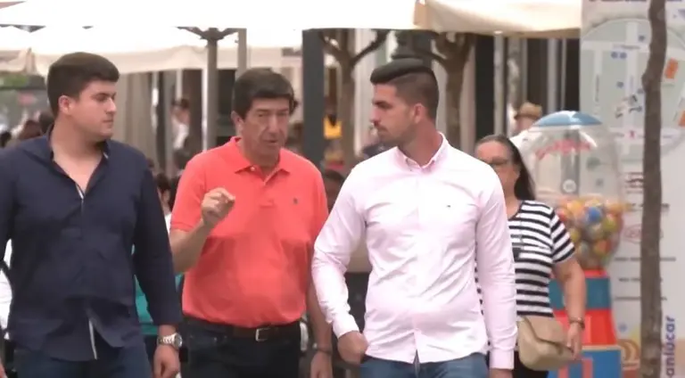 Juan Marin, tras ejercer su derecho al voto