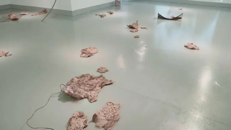 Tiempo de plata, lengua de plomo