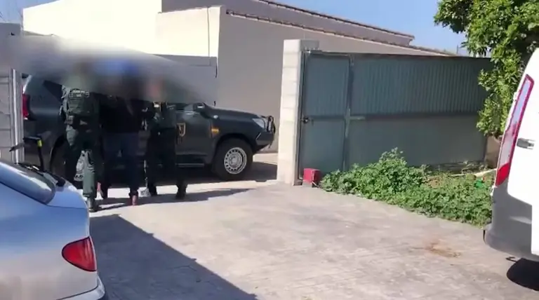 Una de las redada del OCON SUR en La L&iacute;nea
