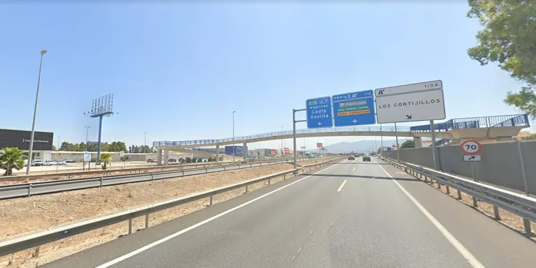 Salida de la A-7 en Cortijillos