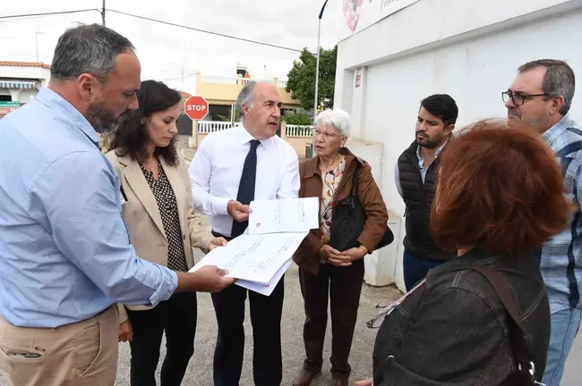 Presentaci&oacute;n de las obras a los vecinos