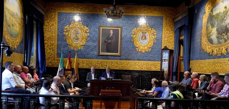 Reuni&oacute;n con los sindicatos policiales